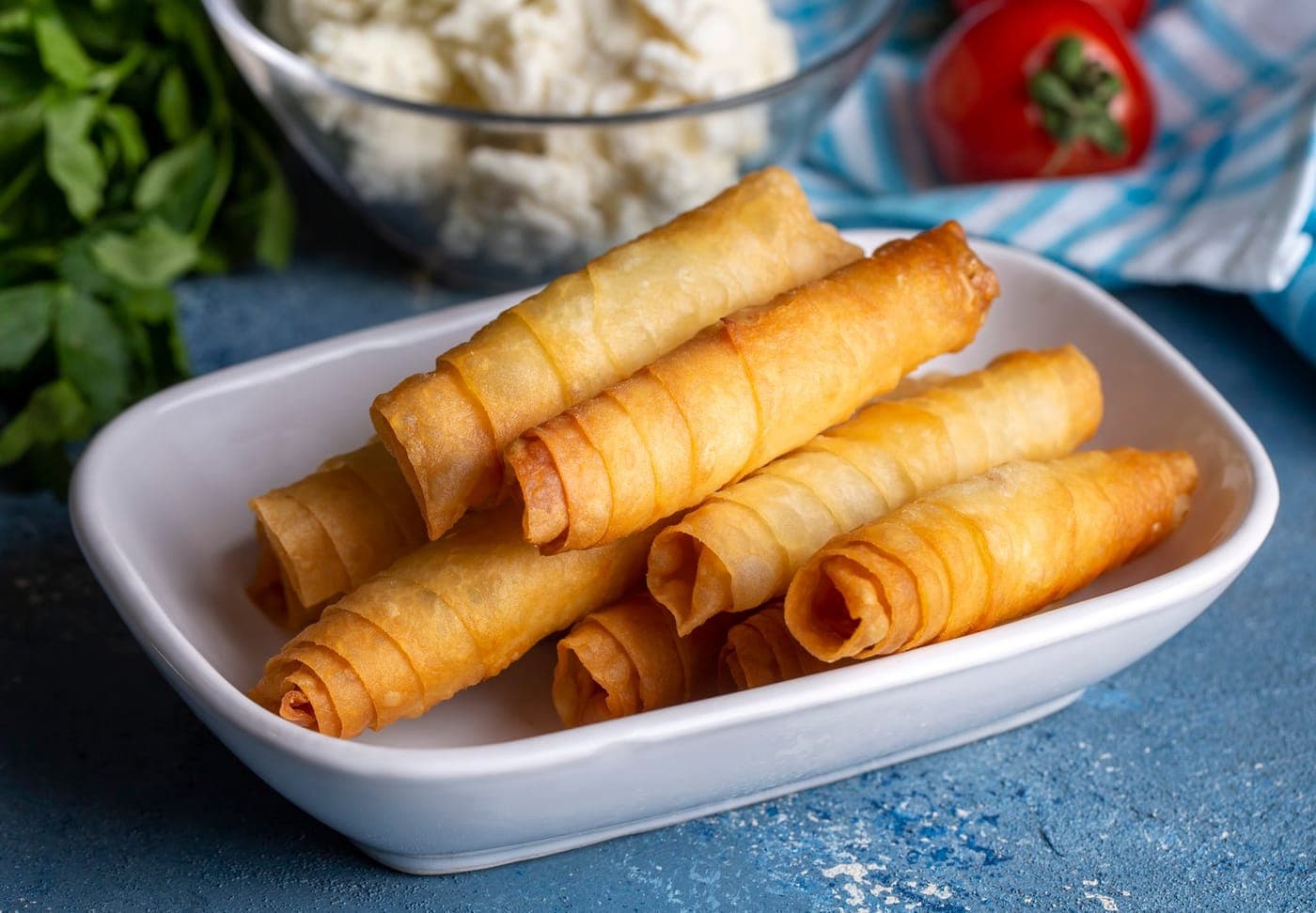 Crispy Cheese Rolls (Rakakat)